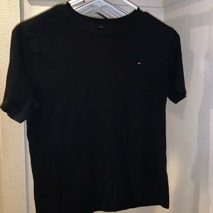 TOMMY HILFIGER TSHIRT 🤩